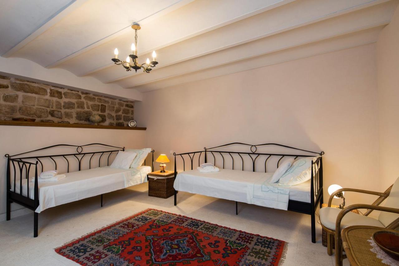 Holiday Home City Walls Hvar Town Chambre photo