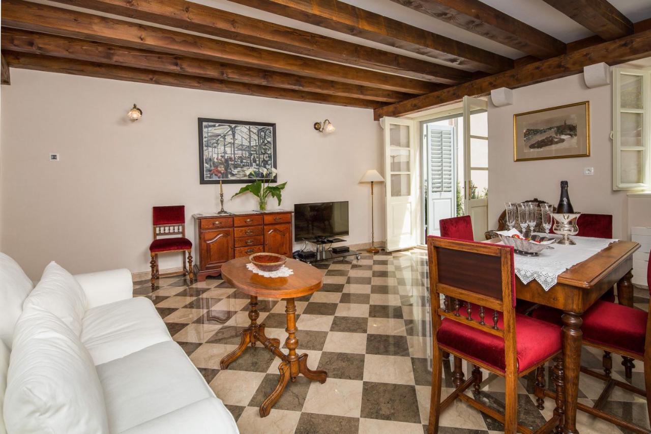 Holiday Home City Walls Hvar Town Chambre photo