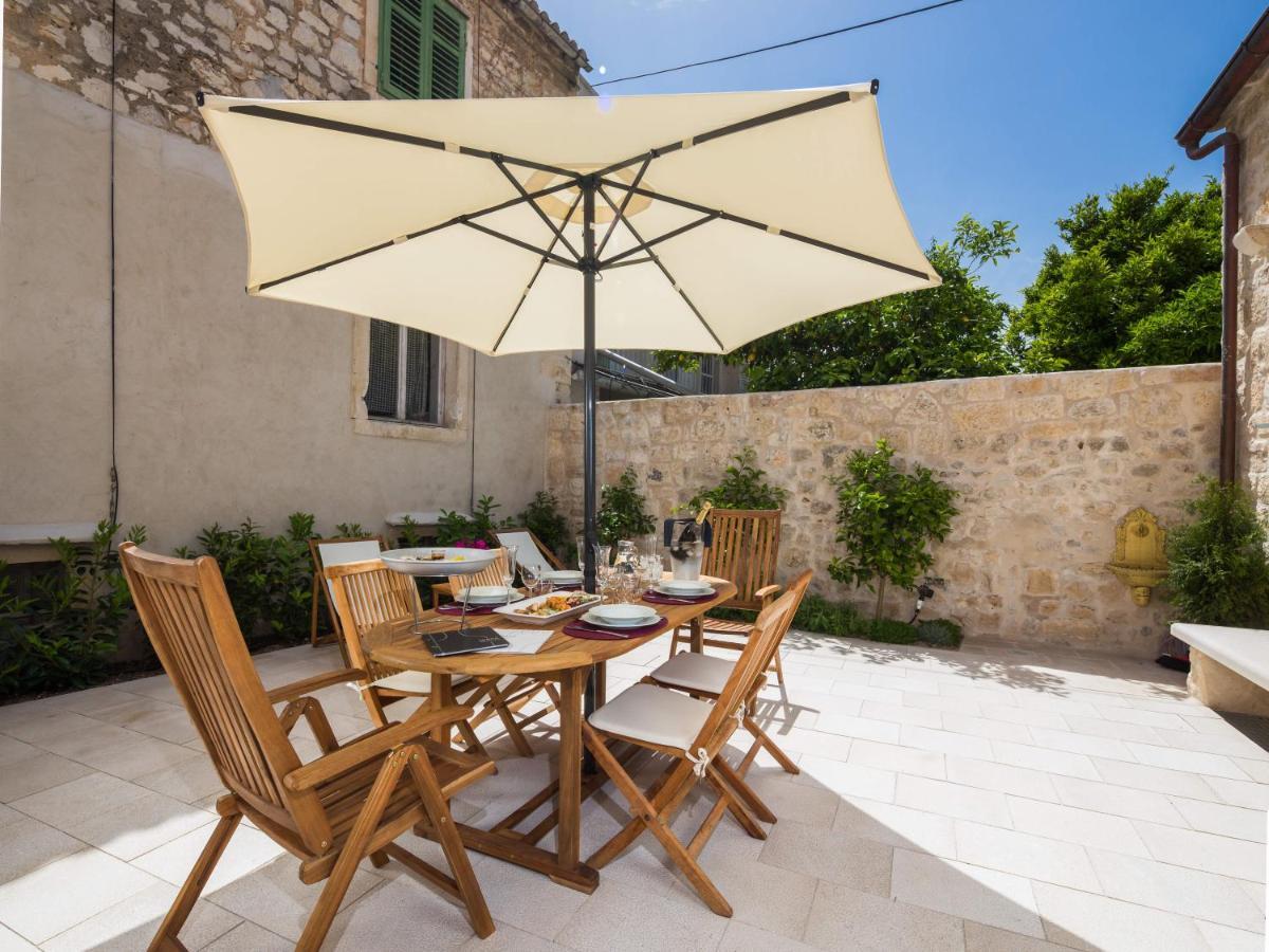 Holiday Home City Walls Hvar Town Chambre photo