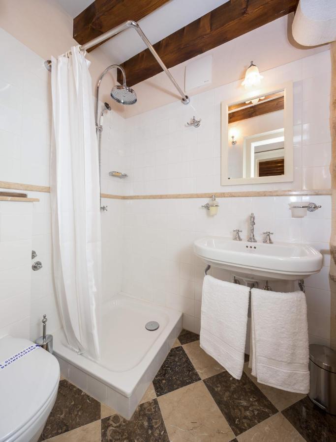 Holiday Home City Walls Hvar Town Chambre photo